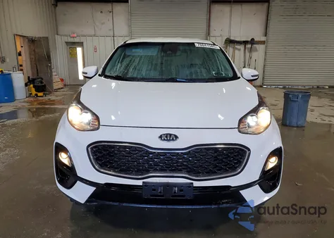 2020 Kia Sportage Lx z USA, uszkodzony, nr VIN KNDPMCAC5L7834385